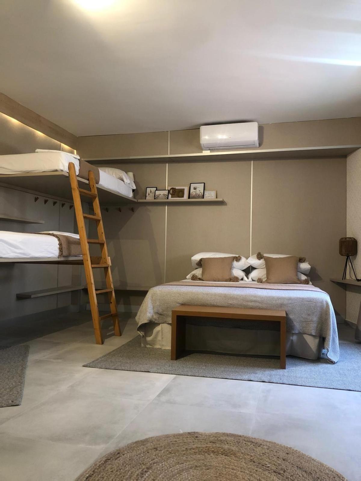 Savastyana Villa Riudoms Bagian luar foto
