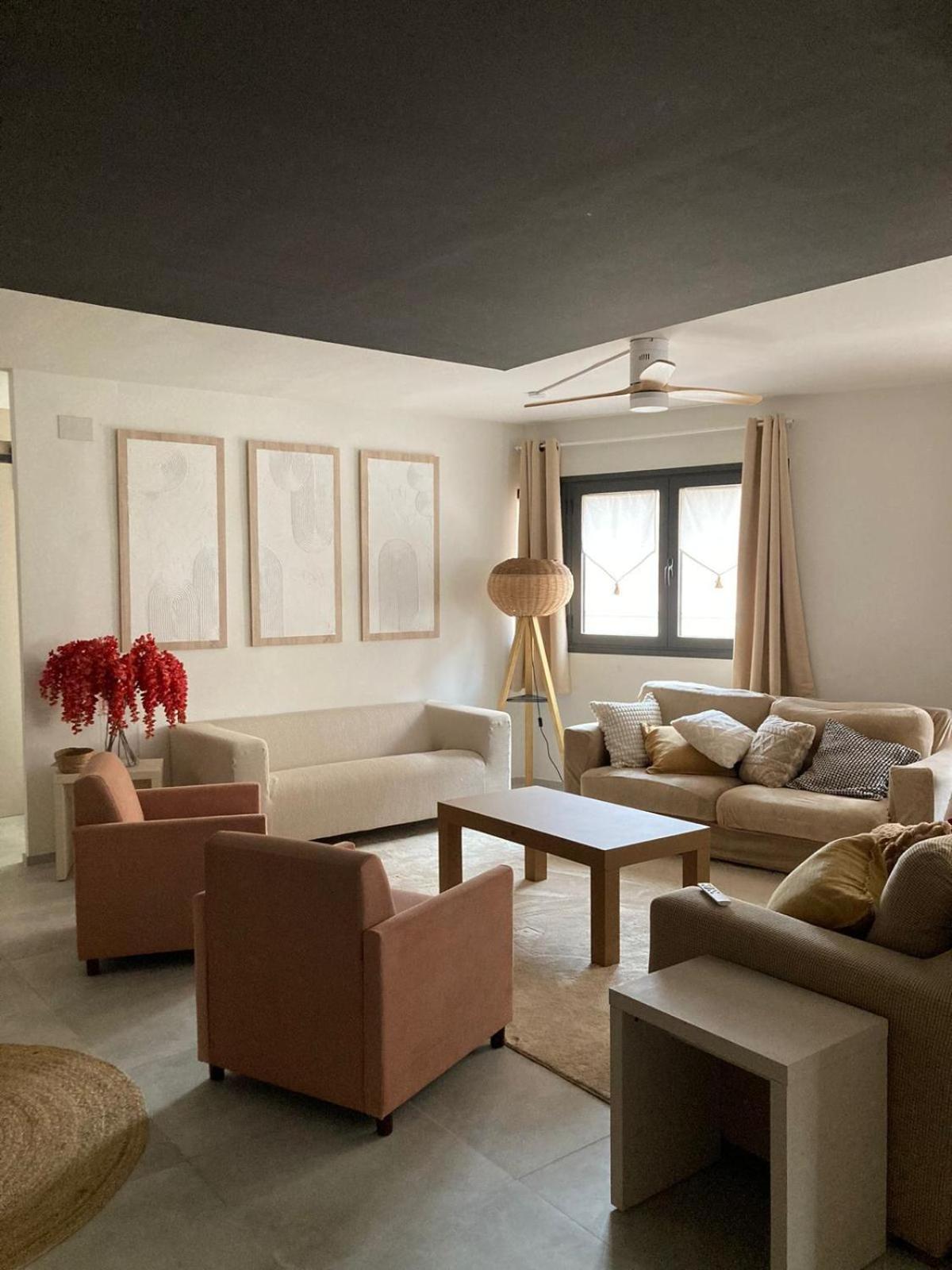 Savastyana Villa Riudoms Bagian luar foto